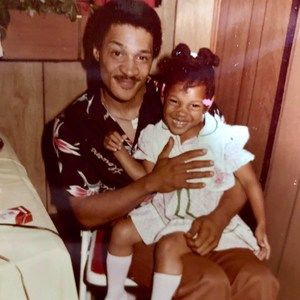 Meet your Posher, Deedee